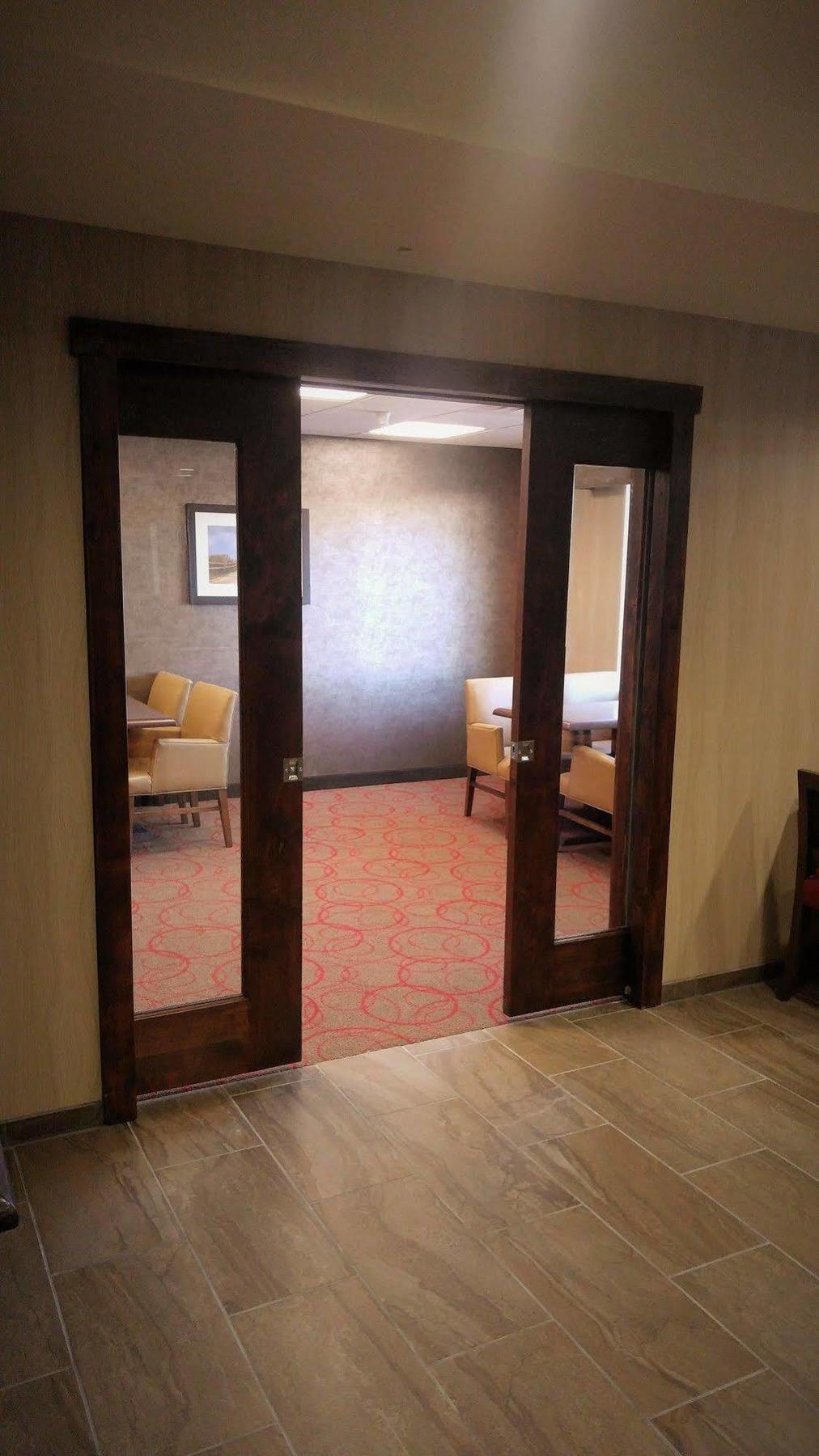 Inn At Hunters Run Watford City Eksteriør billede
