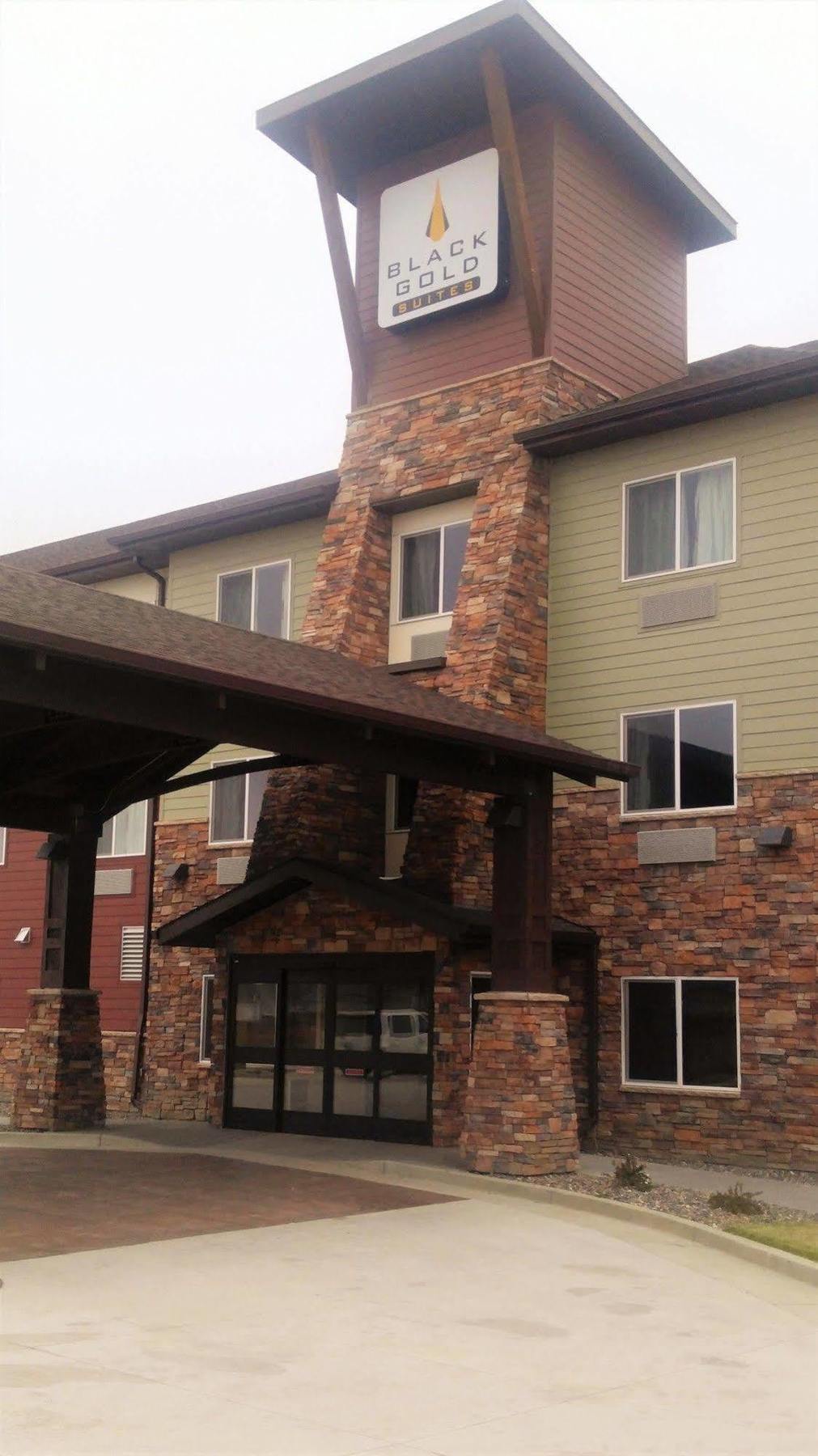Inn At Hunters Run Watford City Eksteriør billede